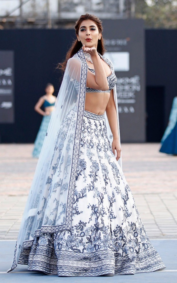 Pooja Hegde looks elegant and elusive in glitzy lehenga by Varun Chakkilam  at Lakme Fashion Week 2021 : Bollywood News - Bollywood Hungama