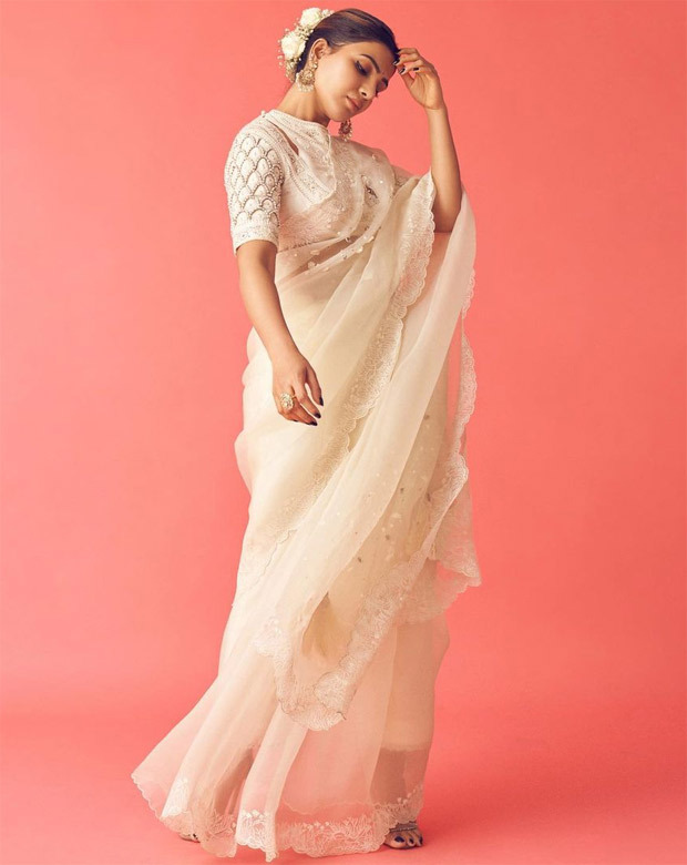 Samantha Akkineni keeps it regal in chanderi saree with coral embroidery for the launch of Shakuntalam Samantha Akkineni keeps it regal in chanderi saree with coral embroidery for the launch of Shakuntalam