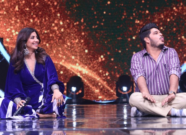 Shilpa Shetty takes a special Yoga session of the Indian Idol 12 contestants