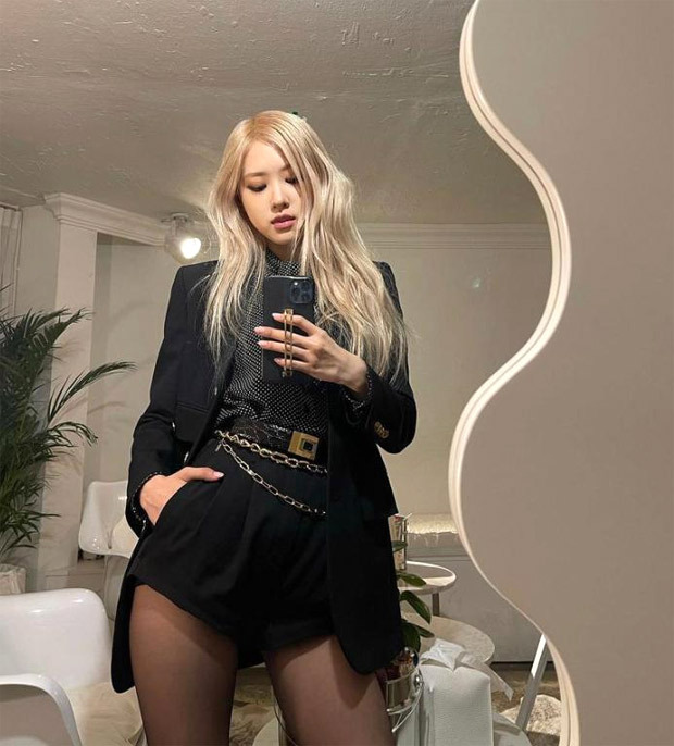 BLACKPINK’s Rosé keeps it chic and stylish in headtotoe YSL Let's