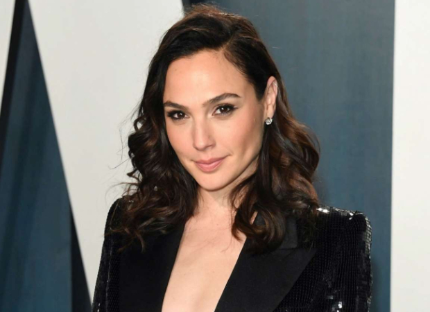 Gal Gadot to star in and co-produce sci-fi movie based on Meet Me in Another Life novel 