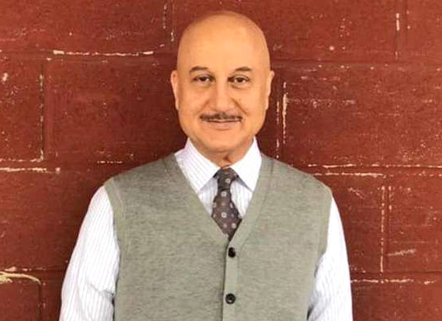 Anupam Kher celebrates his 37th year in the Hindi cinema, says he ‘still gets choked with emotions’ 