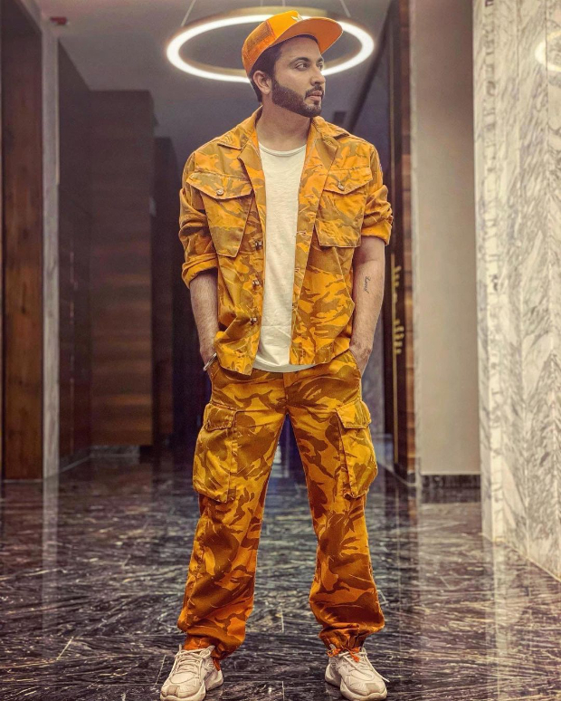 Kundali Bhagya star Dheeraj Dhoopar dons stylish camouflage look