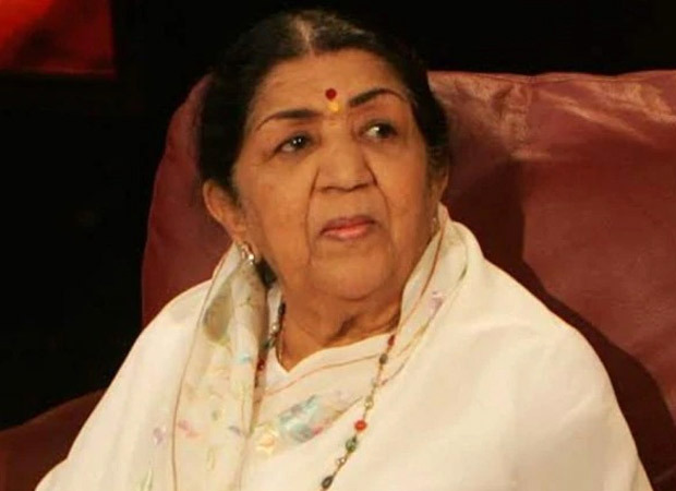 Lata Mangeshkar donates Rs. 7 lakh to Maharashtra Chief Minister relief fund for COVID-19