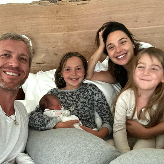 Gal Gadot gives birth to third child; shares family photo with newborn Daniella