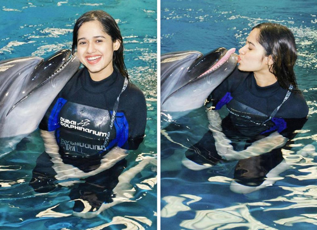 Jannat Zubair strikes a pose with a dolphin and the pictures are too cute Jannat Zubair strikes a pose with a dolphin and the pictures are too cute