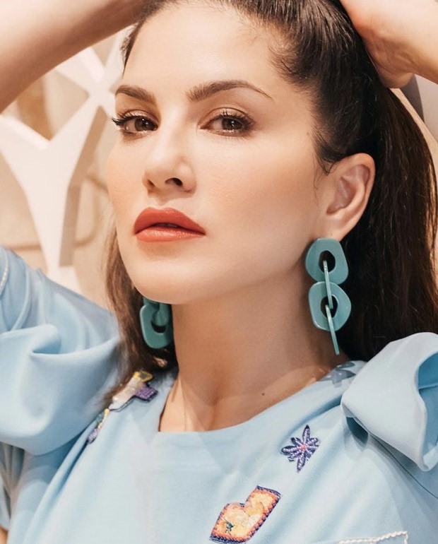 Sunny Leone follows the season or pastels, poses in a trendy blue co-ord set