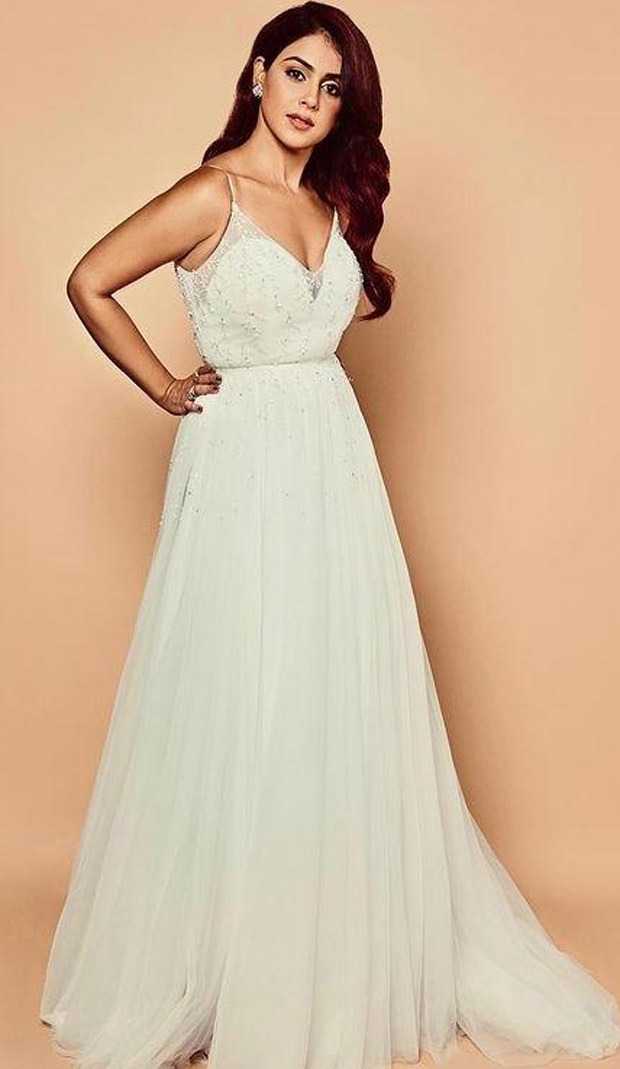 Boho Gowns Archives - The White Dress