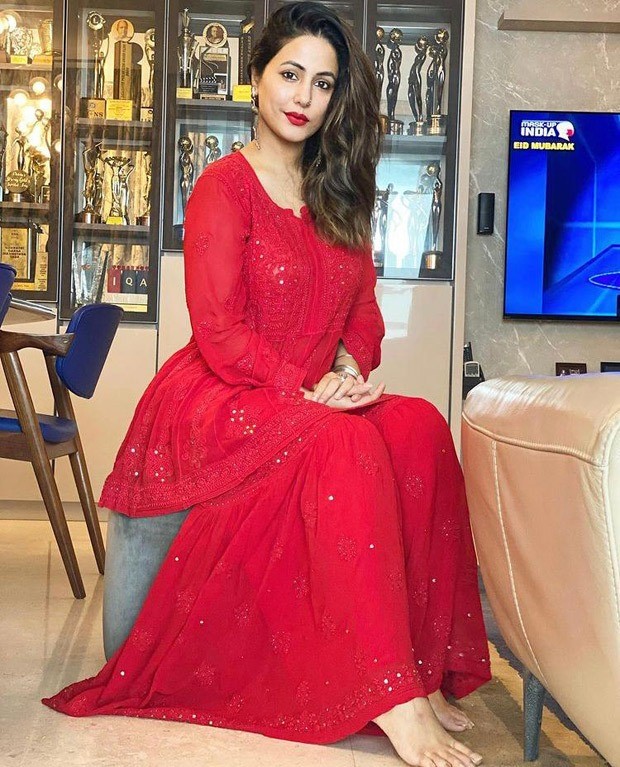 Hina Khan celebrates Eid in fiery red chikankari gharara worth Rs. 6000