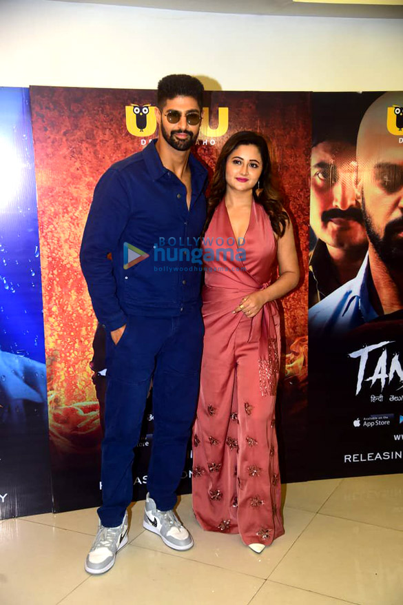 Photos: Rashami Desai, Tanuj Virwani and Nivedita Basu snapped at Sahara Star