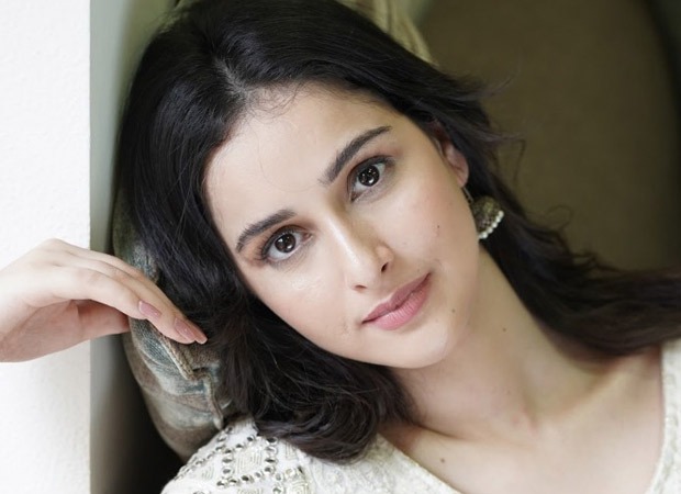 Xxx Sadea Khan Vdeos - Sadia Khateeb goes from starring in Vidhu Vinod Chopra's Shikara to playing  Akshay Kumar's sister in Raksha Bandhan : Bollywood News - Bollywood Hungama