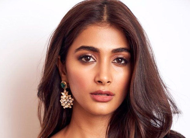 Pooja Hegde shares her admiration for Bhaijaan co-star Salman Khan, calls  him frank and honest : Bollywood News - Bollywood Hungama