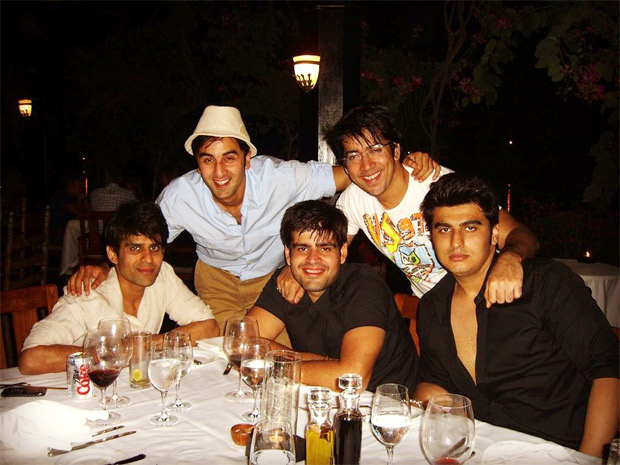 "Alia Bhatt maam, do the needful" - quips Arjun Kapoor as he wishes Ranbir Kapoor on his birthday with throwback photo "Alia Bhatt maam, do the needful" - quips Arjun Kapoor as he wishes Ranbir Kapoor on his birthday with throwback photo