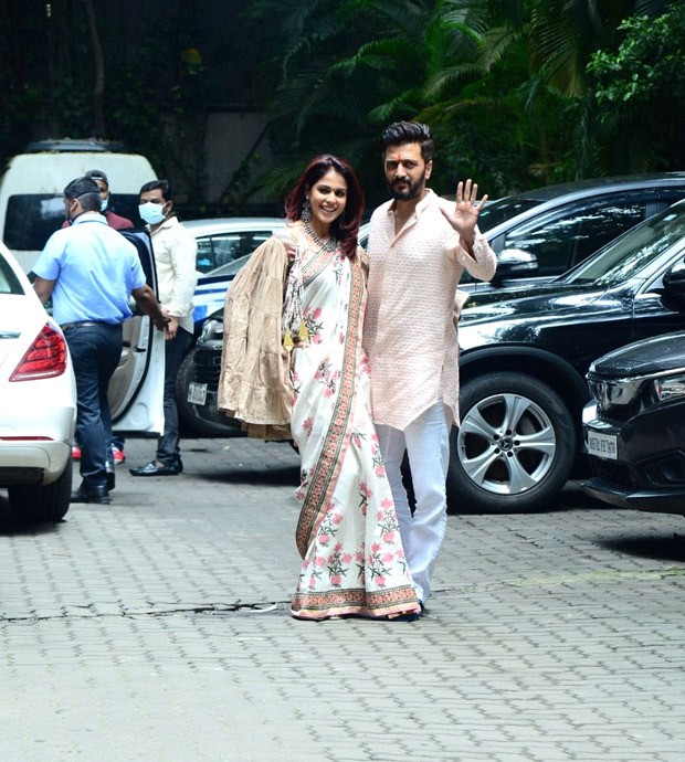 Genelia and Riteish Deshmukh give major couple style goals as they step out for Ganpati celebrations