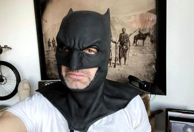 Justice League director Zack Snyder celebrates Batman Day in Ben Affleck's Batman Cowl