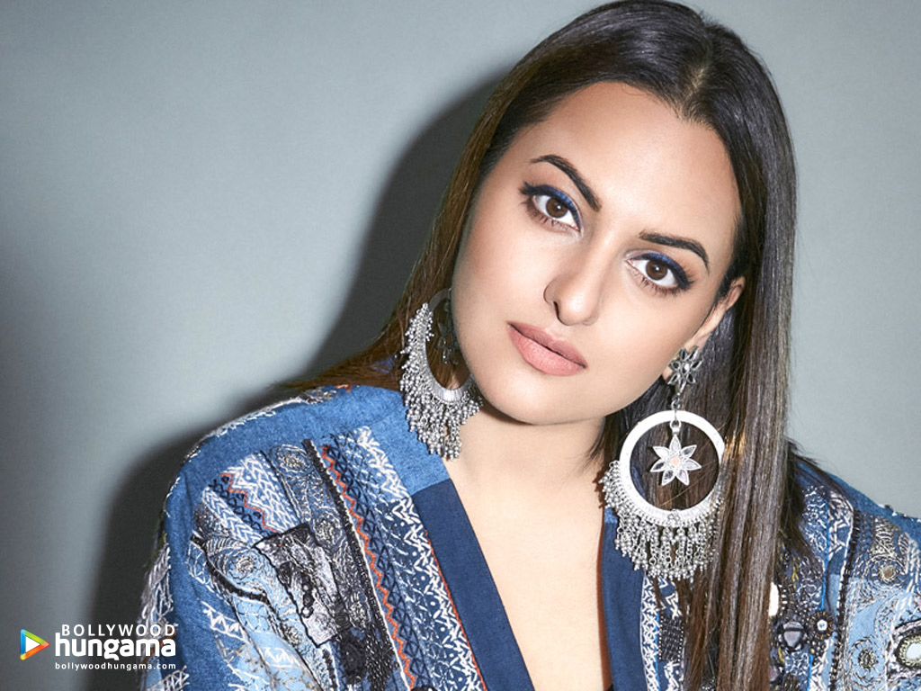 Sonakshi Sinha Wallpapers Sonakshi Sinha 3 21 Bollywood Hungama 