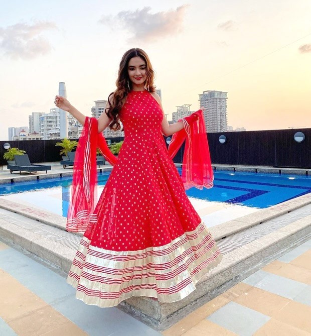 Anushka Sen looks beautiful in red anarkali dress : Bollywood News -  Bollywood Hungama