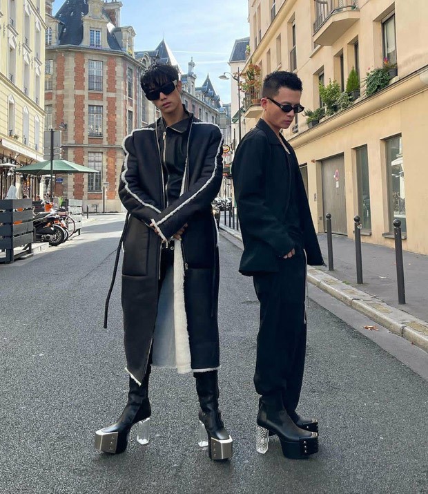 GOT7's Mark Tuan drips of luxury as he dons Rick Owens for Paris Fashion Week that costs about Rs. 5 lakh GOT7's Mark Tuan drips of luxury as he dons Rick Owens for Paris Fashion Week that costs about Rs. 5 lakh