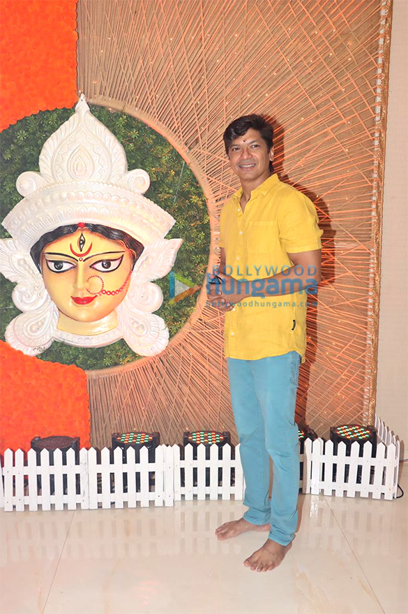 Photos: Rani Mukerji, Kajol, Sumona Chakraborty and others snapped at North Bombay Sarbojanin Durga Puja Samiti 2021