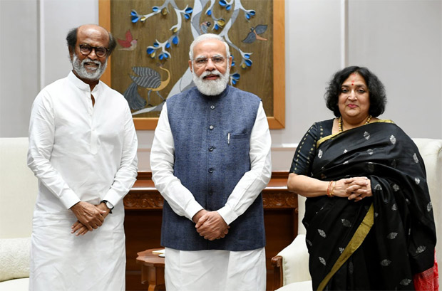 Rajinikanth meets Prime Minister Narendra Modi, President Ram Nath Kovind,  see photos : Bollywood News - Bollywood Hungama