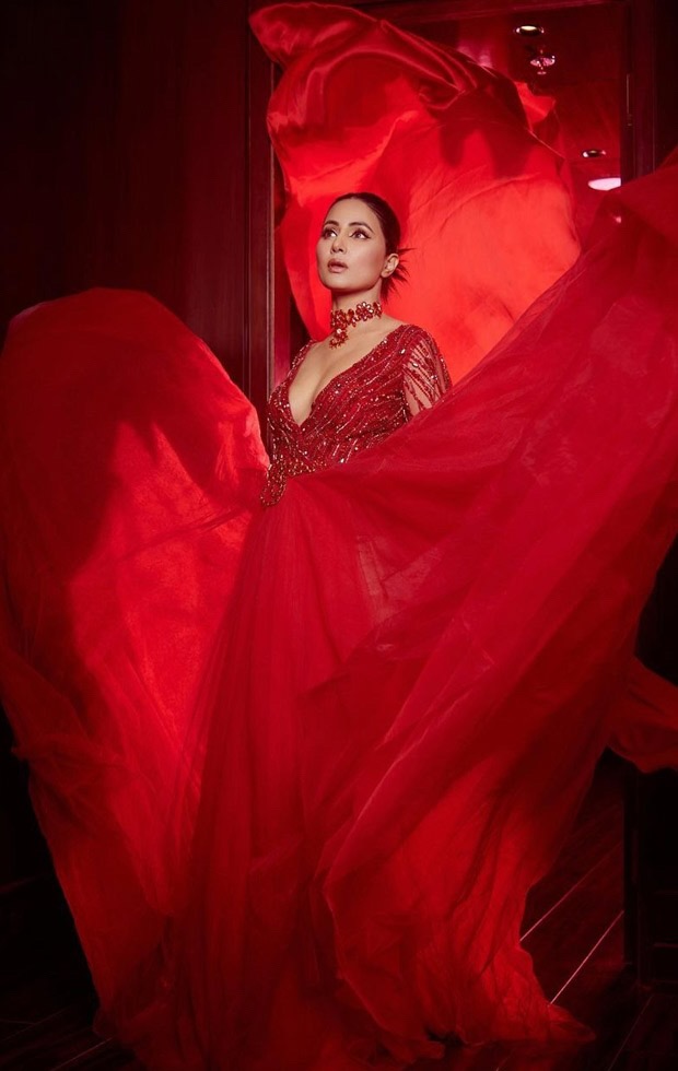 Hina Khan turns up the heat in red plunging neckline gown by Saisha Shinde