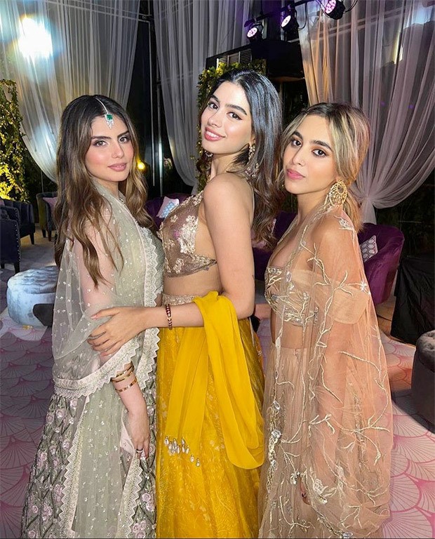 Khushi Kapoor and Aaliyah make a case for desi as they deck up for Diwali festivities : Bollywood News - Bollywood Hungama