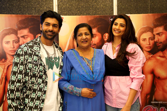 Photos: Daisy Shah and Taaha Shah spotted promoting their new song Ekvaari