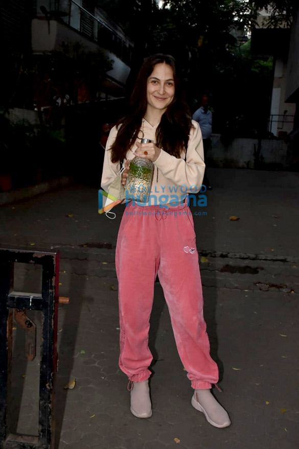 Photos: Tamannaah Bhatia and Elli AvrRam snapped at a clinic