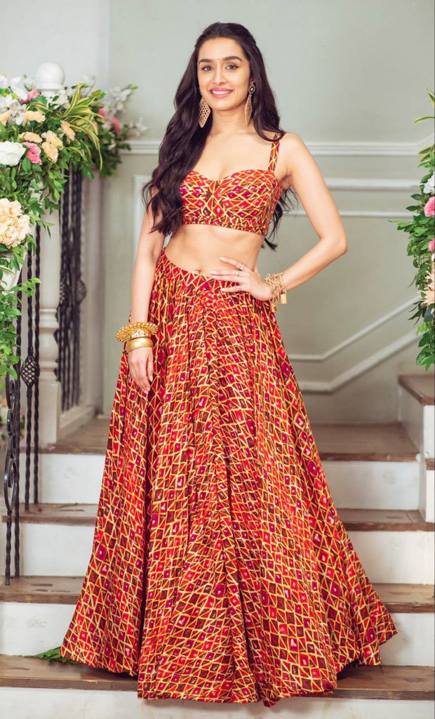 620px x 1024px - Shraddha Kapoor makes a case for fusion dressing this Diwali in a Saksha  and Kinni outfit worth Rs. 45,500 : Bollywood News - Bollywood Hungama