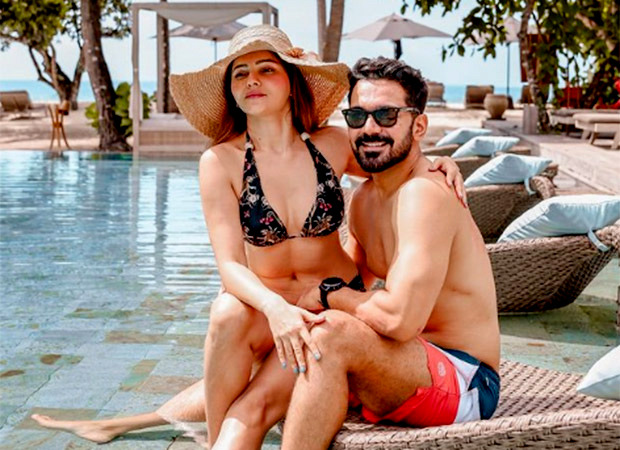 Abhinav Shukla shares a steamy hot throwback picture with wife Rubina Dilaik Bollywood News