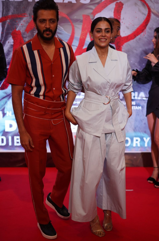 Tadap Red Carpet: Salman Khan graces the premiere of the Ahan Shetty, Tara Sutaria starrer