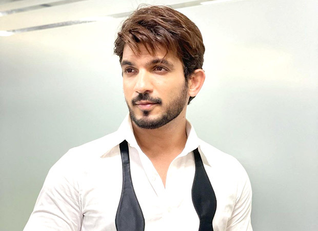 Arjun Bijlani reveals why he loves to watch light-hearted shows - Times of  India