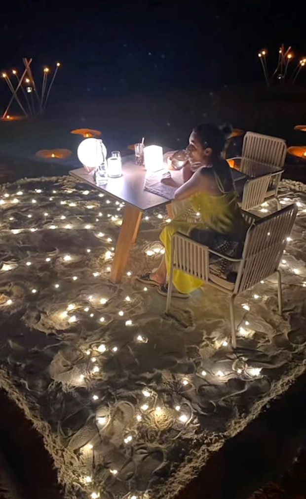 Arjun Kapoor shares a peek of the romantic date night with Malaika Arora during their Maldives vacay