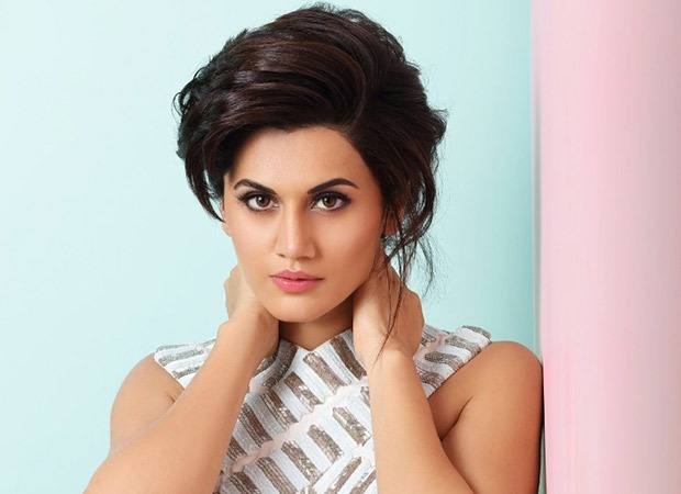 Taapsee Pannu Xxx V - EXCLUSIVE: â€œPorn film ka hero jab camera ko dekh ke acting karne ki koshish  karta haiâ€¦â€ â€“ Taapsee Pannu recites Looop Lapata dialogue 'Gambling smile'  based on Tahir Raj Bhasin's character :