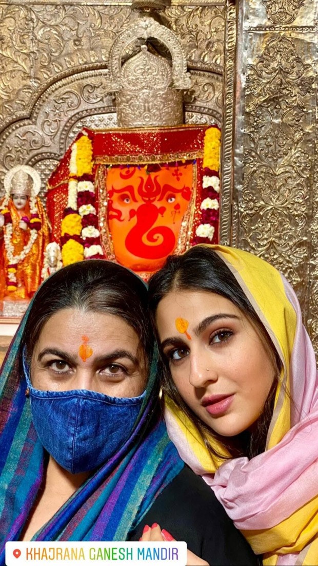 Sara Ali Khan and Amrita Singh seek blessings at the Khajrana Ganesh Temple in Indore Sara Ali Khan and Amrita Singh seek blessings at the Khajrana Ganesh Temple in Indore