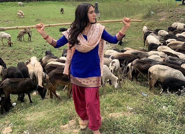 Sara Ali Khan shares BTS images from the sets of 'Atrangi Re' from Uttar Pradesh; her hilarious rhymes wins hearts