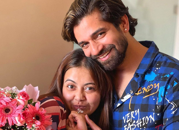Devoleena Bhattacharjee officially announces her engagement with Saathiya  co-star Vishal Singh : Bollywood News - Bollywood Hungama