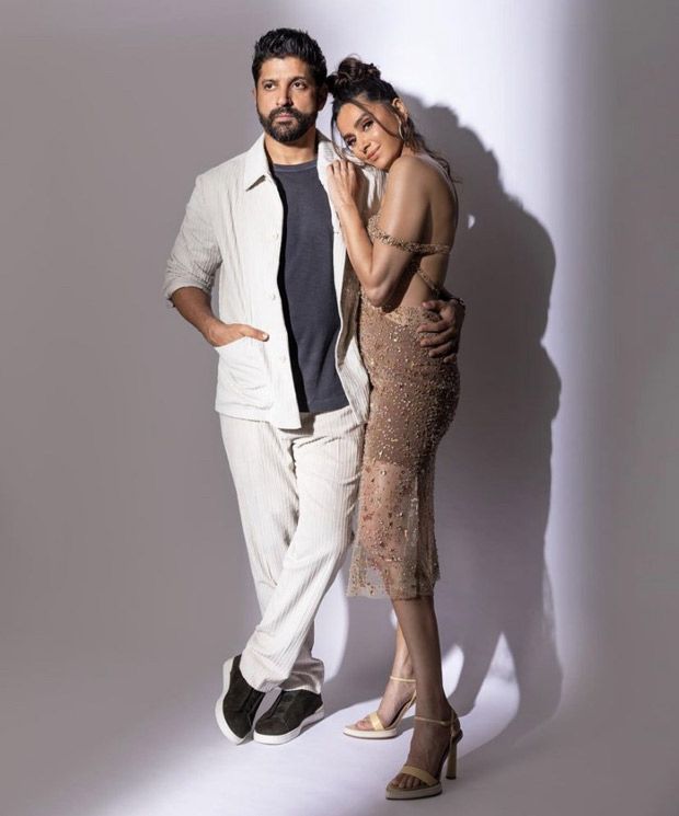 Shibani Dandekar gets her wedding day tattooed and introduces 'The Akhtars'. See photos : Bollywood News - Bollywood Hungama Shibani Dandekar gets her wedding day tattooed and introduces 'The Akhtars'. See photos : Bollywood News - Bollywood Hungama