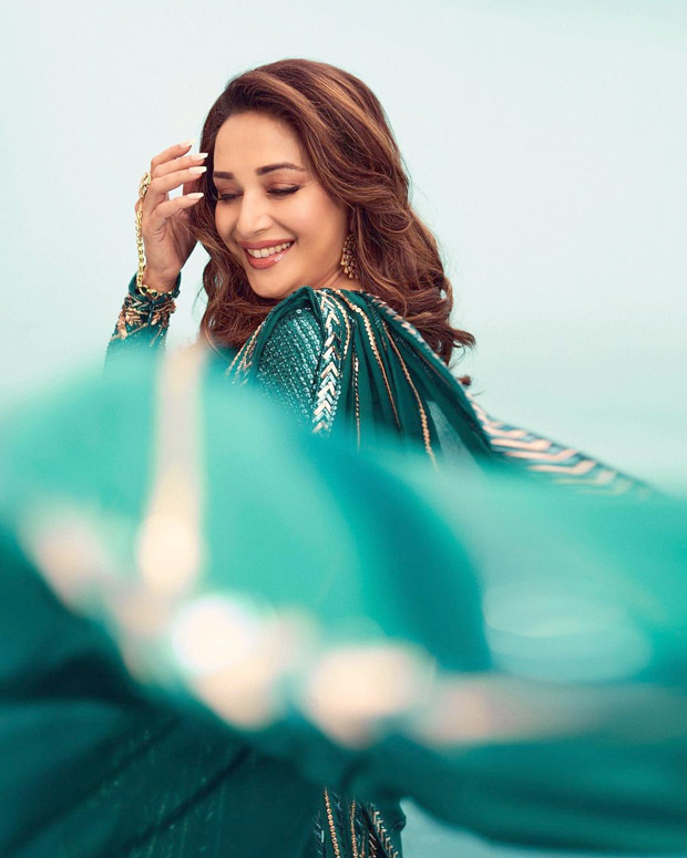 Madhuri Dixit is marvellous Manish Malhotra muse in majestic sequin lehenga saree for The Fame Game song Dupatta Mera 3