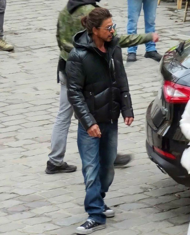 Shah Rukh Khan flaunts his long tresses in photos with fans after wrapping Spain schedule of Pathaan