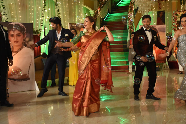 Jaya Prda Ka Sex - Veteran film star Jaya Prada all set to grace the show Sasural Simar Ka 2  in a special sequence : Bollywood News - Bollywood Hungama