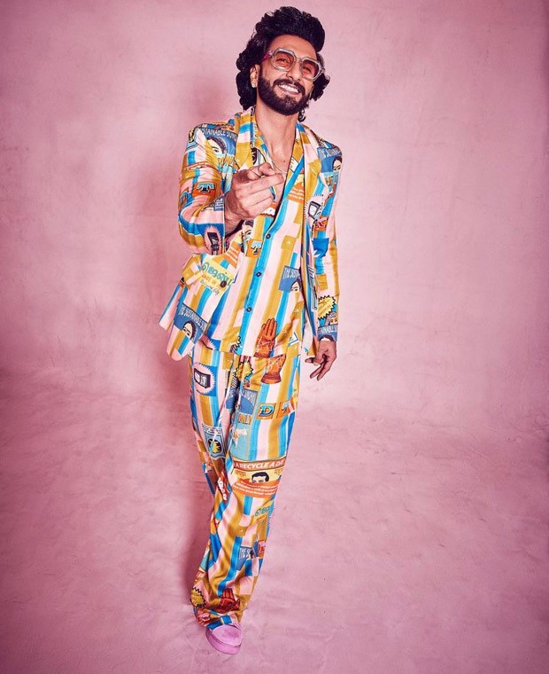 Ranveer Singh dons three-piece graphic-printed suit with Christian  Louboutin pink shoes Rs. 78,287 to the trailer launch of Jayeshbhai Jordar  78287 : Bollywood News - Bollywood Hungama