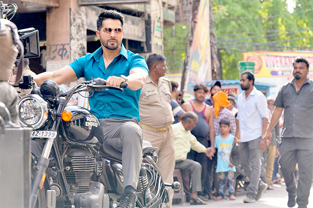 Varun Dhawan unveils first look of Bawaal; drives a Royal Enfield bike in Kanpur Varun Dhawan unveils first look of Bawaal; drives a Royal Enfield bike in Kanpur