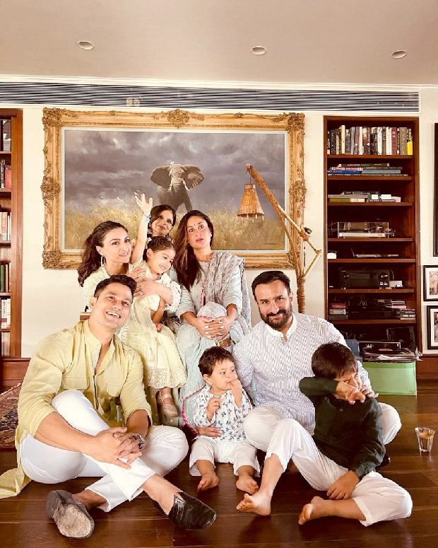 Kareena Kapoor celebrates Eid 2022 with Saif Ali Khan and family, shares a funny caption! : Bollywood News - Bollywood Hungama Kareena Kapoor celebrates Eid 2022 with Saif Ali Khan and family, shares a funny caption! : Bollywood News - Bollywood Hungama