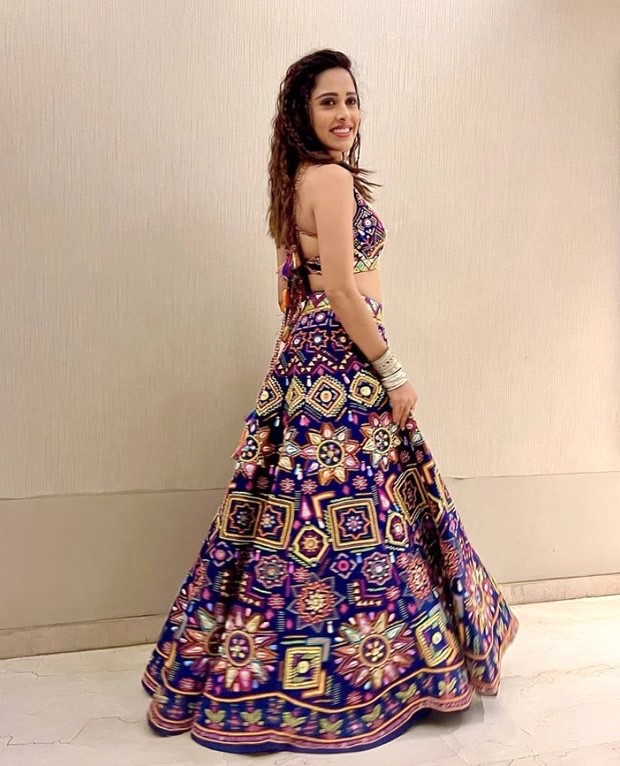 Nushrratt Bharuccha twirls in gorgeous in purple lehenga while promoting Janhit Mein Jaari in Jaipur Nushrratt Bharuccha twirls in gorgeous in purple lehenga while promoting Janhit Mein Jaari in Jaipur