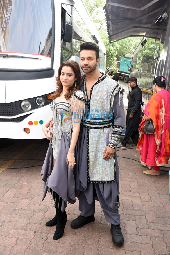 Photos: Ankita Lokhande and her husband pose for photographs on sets of the show Smart Jodi