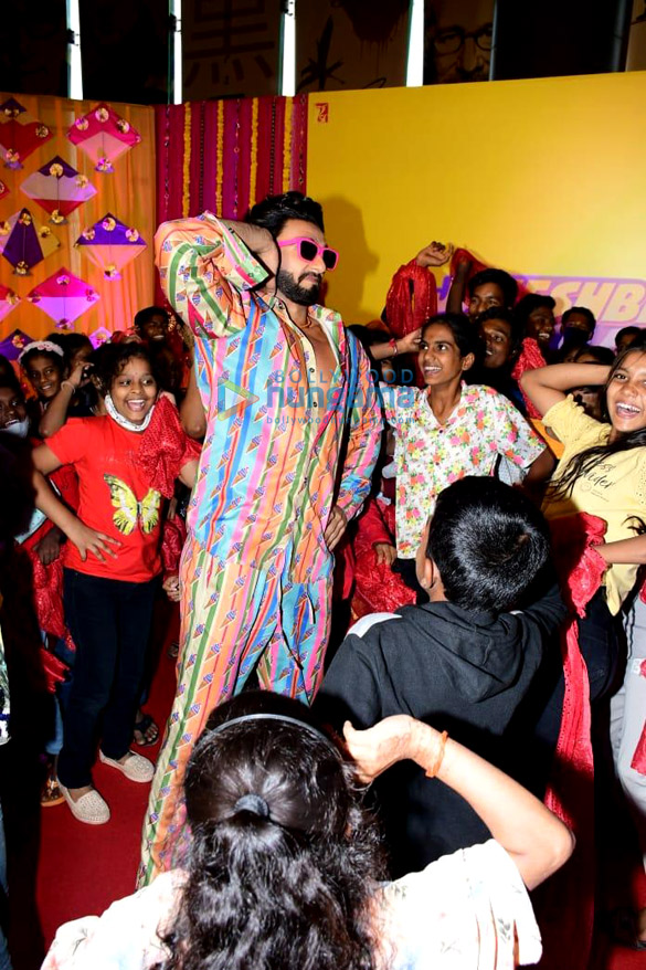 Photos: Ranveer Singh snapped at a special screening of Jayeshbhai Jordaar for children in Juhu