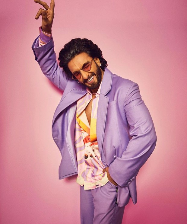 ranveer singh pink dress Ranveer in Pink Always Remains Iconic Throwback to Berlin . . . Give Credits When Reposting Follow @ranveeriansworld for more!! # ranveersingh #deepveer #ranveeriansworld #gaintrick #follow #like #gaintrain #explorepage #gainwithmchina #