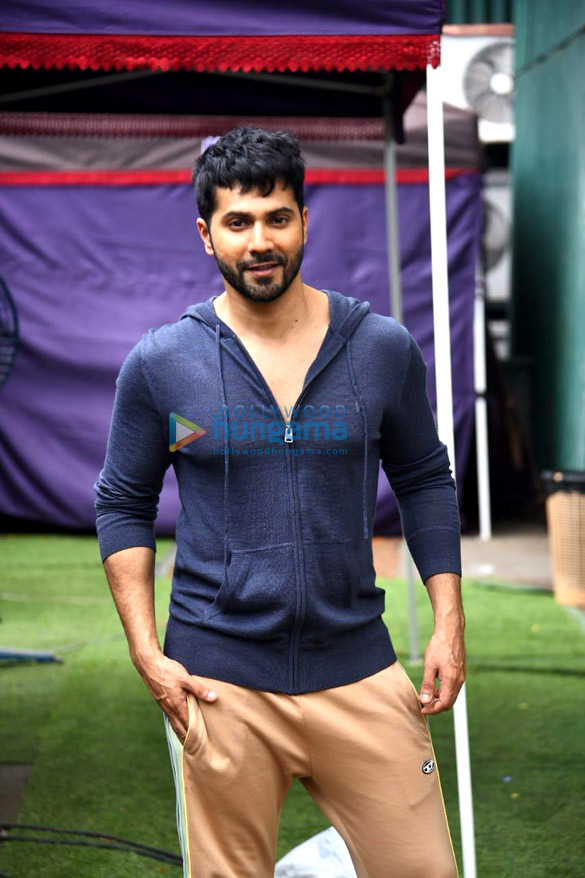Photos: Varun Dhawan snapped with YouTuber Carryminati in Juhu