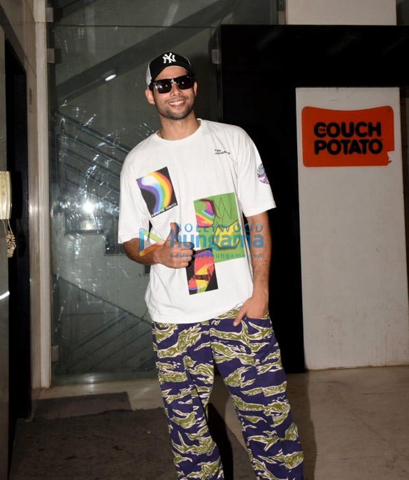 Photos: Ananya Panday and Siddhant Chaturvedi snapped at a dance class